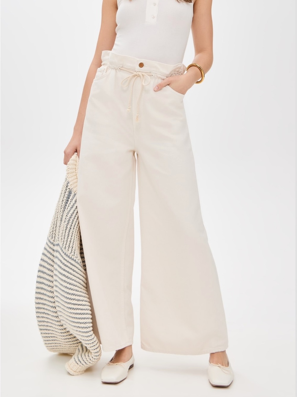 MOTHER The Doggie Bag Ankle Paperbag Waist Jeans Natural Wash Size 27